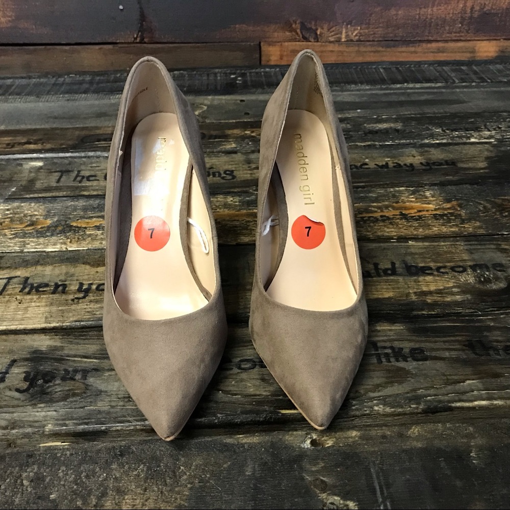 Madden Girl Beige Toned Heels